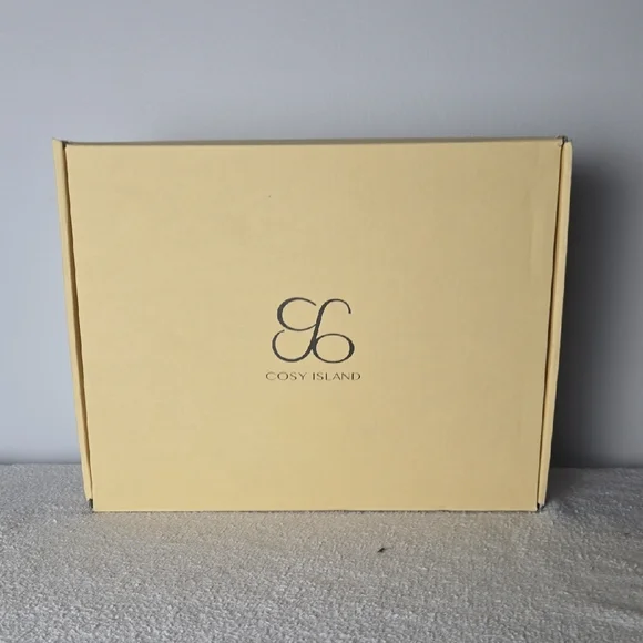 Cosy Island Women's Elegant Tan Heeled Boots - Picture 9 of 9